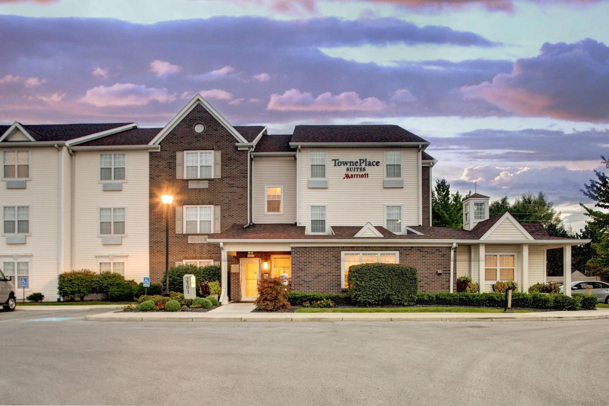 Towneplace Suites By Marriott Findlay Exterior photo